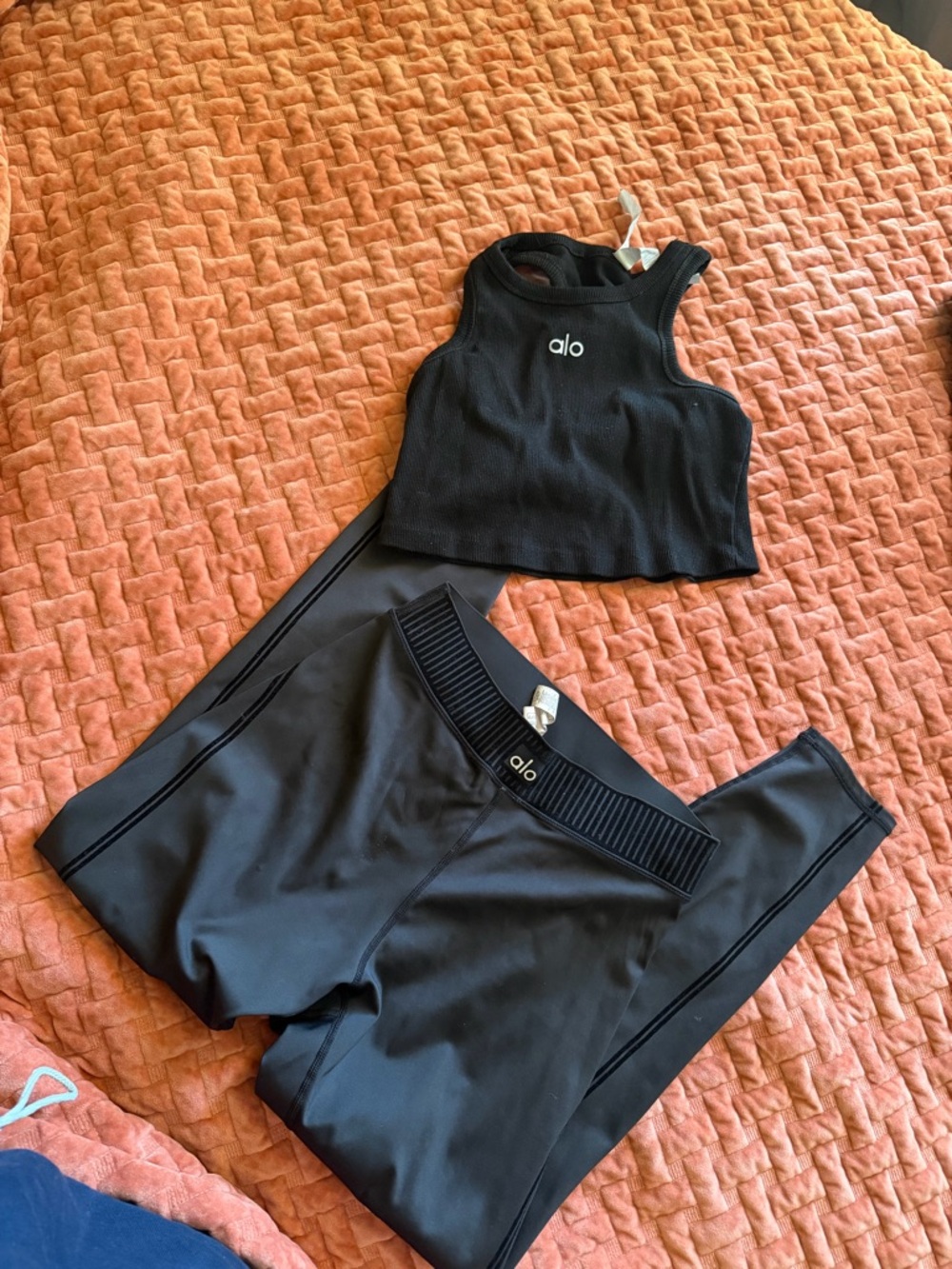 ALO Yoga Black Ribbed Crop Tank & High-Waist Leggings Set